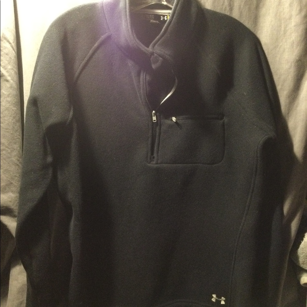 Exercise Under Armour Fitted Pullover - image 1